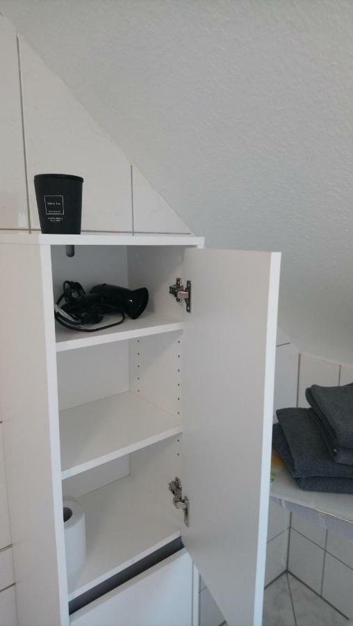 Ferienwohnung Mit 2 Schlafzimmern Und Parkplatz Erfurt Eksteriør bilde